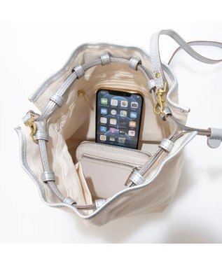 UNBILLION perche パラフィン防水キャンバスドロストショルダーバッグ アイボリーシルバー