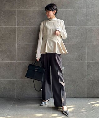 Green Parks AnriettMusee ノースリーブタックペプラムブラウス Beige