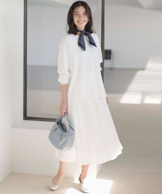 組曲 スクエアシルクスカーフ ネイビー系1