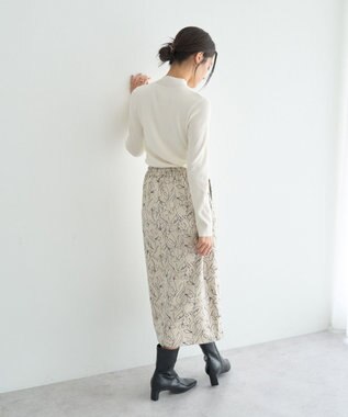 YECCA VECCA ラインフラワー柄フェイクスエードスカート Charcoal Gray