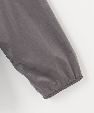 JOSEPH ABBOUD MOUNTAIN 【軽量/ECO撥水/ポケッタブル】ヴィンテージナイロンシャンブレーパーカー ライトグレー系