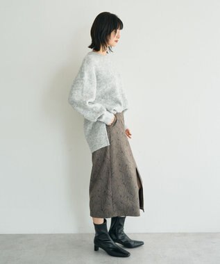 YECCA VECCA ラインフラワー柄フェイクスエードスカート Charcoal Gray