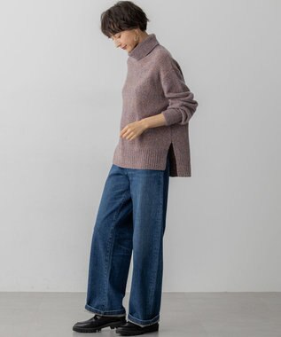 23区 【洗える】ミックスブークレ サイドスリットタートルニット オレンジマルチ