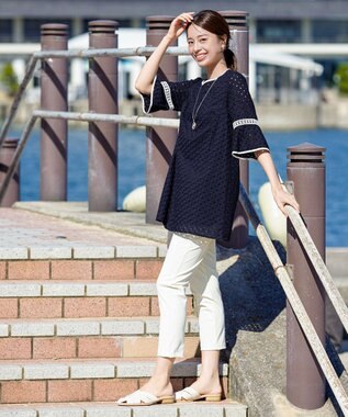 Tiaclasse L 日本製サーラドライ・テーパードパンツ オフホワイト