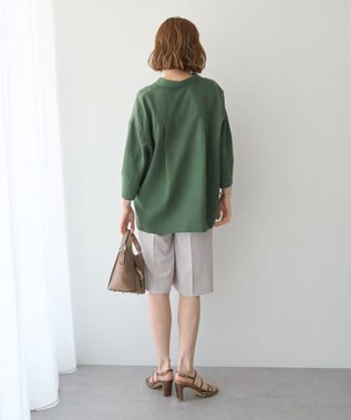 YECCA VECCA 【尾崎紗代子さん着用】タックハーフパンツ Gray Beige