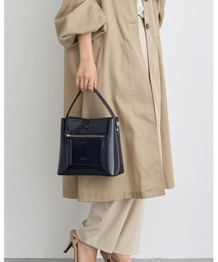 MioFIRANO スクエアエナメルハンドバッグ 2WAY　FIRANO フィラノ NAVY