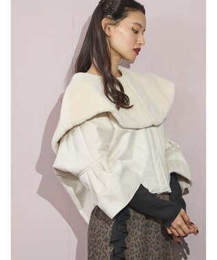 Green Parks ■ＥＳＣＡＲ　フラッフィーケープ付ショートコート Ivory