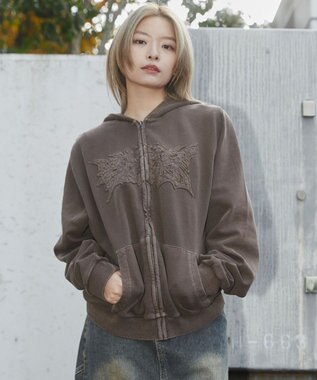 WEGO 【ユニセックス着用ITEM】ピグメントダメージアップリケZIPパーカー ブラウン