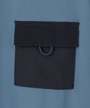 23区GOLF 【MEN】機能に優れた新素材「AIR TOOL」ポケットモックネック サックスブルー系