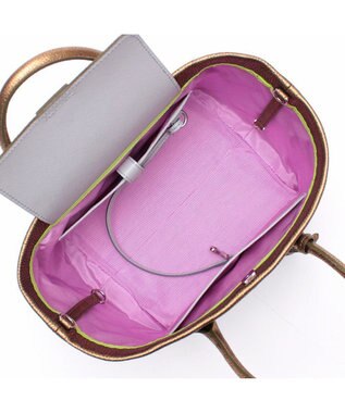 A.D.M.J. 【牛革】メタリックレザー/キューブトート21cm ブラス　ブラウン