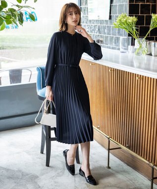 ANY SIS L 【洗える】ノーブルプリーツ ワンピース ネイビー