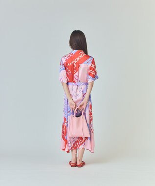 GRACE CONTINENTAL FEEL AND TASTE フラットショルダー ピンク