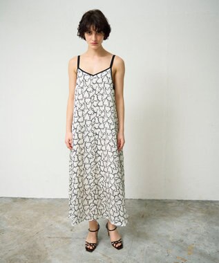 GRACE CONTINENTAL ラインハートキャミワンピース