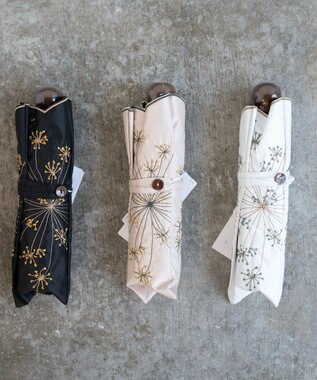 AND WOOL 〈一級遮光生地・晴雨兼用〉フェンネル刺繍の日傘 （折りたたみタイプ） ブラック