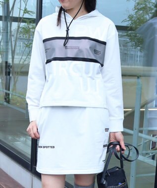 PW CIRCULUS 【WOMEN】【洗える/軽量】裏毛 ロゴ スカート ゴルフウェア レディース ホワイト