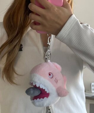 WEGO ふりふりシャークぬいぐるみキーホルダー ピンク