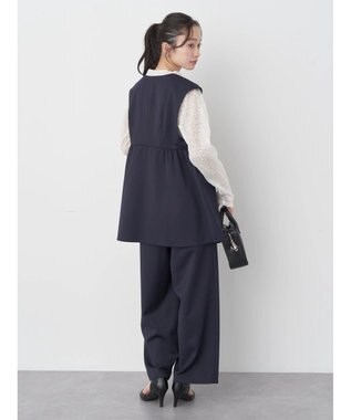 earth music&ecology ペプラムジレ Navy