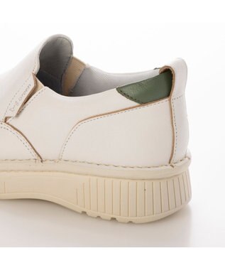 ing <ing>【サスティナブル】厚底スリッポンスニーカー ホワイト