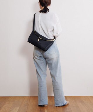 ACE BAGS & LUGGAGE HAyU × ace.  ユッカ ショルダーバッグ 17835 ブラック