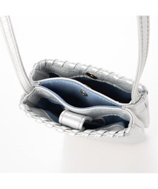 UNBILLION perche 牛革ソフト3層かがりショルダーバッグ シルバー