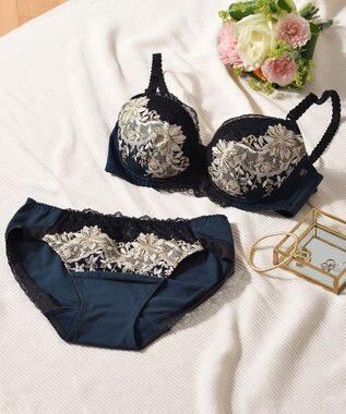 Wing 【スキマフィットブラ】　すきまを埋めてボリュームアップ　ふわふわもちもち触感　ウイング／ワコール　KB2362 グレイッシュブルー