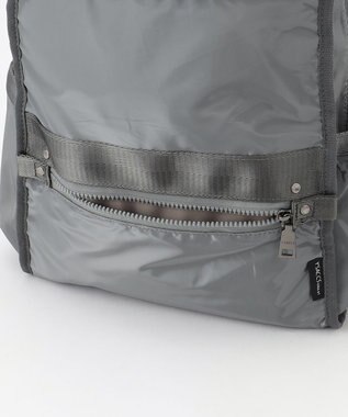 Y'SACCS 【Y’SACCS vous et】メタリックリュック グレー