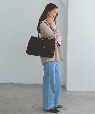 TOPKAPI 【Breath TOPKAPI】PRIM プリム ナイロン スクエア トートバッグ チャーム付き　A4 / 軽量 ブラック