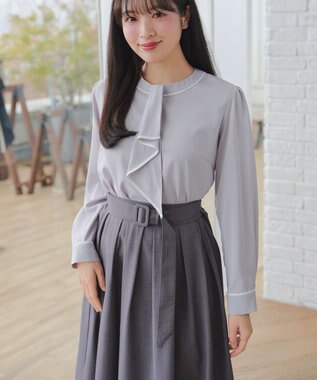 Tiaclasse L ベルト付きフレアスカート チャコールグレー