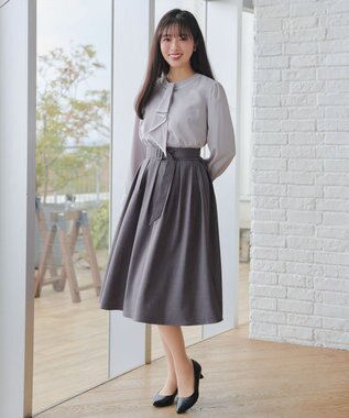 Tiaclasse L ベルト付きフレアスカート チャコールグレー