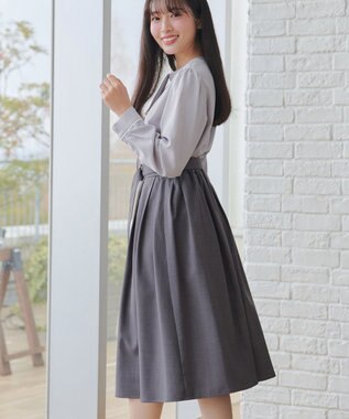 Tiaclasse L ベルト付きフレアスカート チャコールグレー