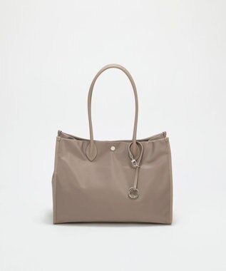 TOPKAPI 【Breath TOPKAPI】PRIM プリム ナイロン スクエア トートバッグ チャーム付き　A4 / 軽量 グレージュ