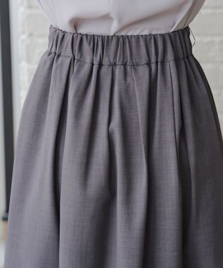 Tiaclasse L ベルト付きフレアスカート チャコールグレー