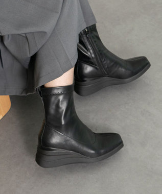  ＜衝撃軽減・防カビ抗菌＞【BUSSOLA】撥水スクエアトゥウェッジヒールブーツ