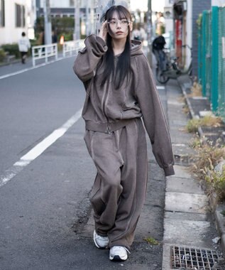 WEGO 【ユニセックス着用ITEM/MLサイズ展開】スウィッチングZIPパーカー ブラウン