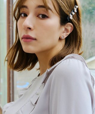 Tiaclasse ビジューグログランヘアクリップ ブラック