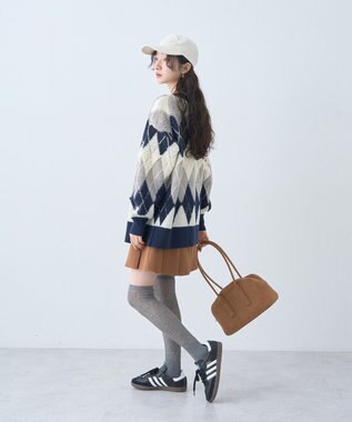 earth music&ecology ダメージロゴキャップ Ivory