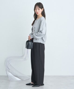 earth music&ecology タックストレートパンツ Black