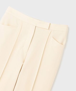 GRACE CONTINENTAL スリムテーパーパンツ キナリ