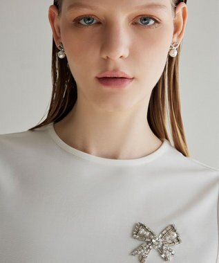 TOCCA 【美人百花掲載】BOW BIJOUX Tシャツ アイボリー系