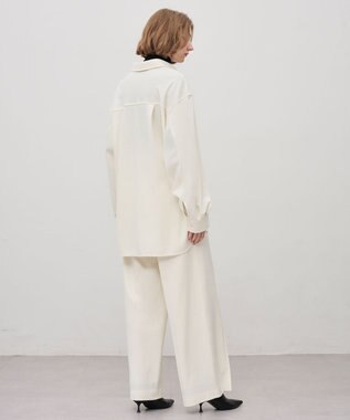 uncrave コンプレストウール ストレートパンツ オフ