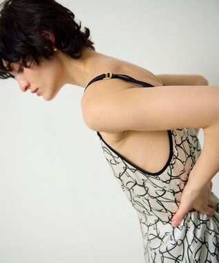 GRACE CONTINENTAL ラインハートキャミワンピース ホワイト