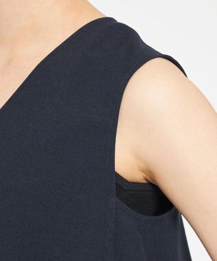 uncrave ウォッシャブルドライサップ テントラインブラウス ネイビー