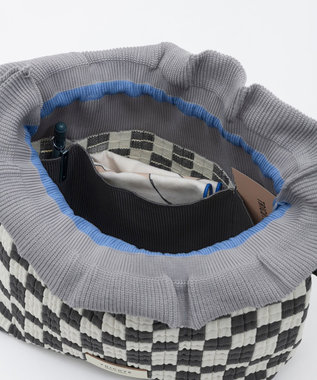TRICOTE チェッカー巾着ポーチショルダー 95GRAY