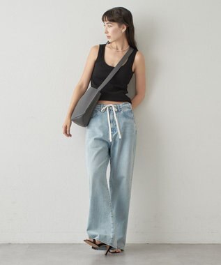 IACUCCI ルオータ ミディアムショルダー ALCE グレー