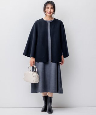 23区 メタルハンドル ショルダー バッグ アイボリー系