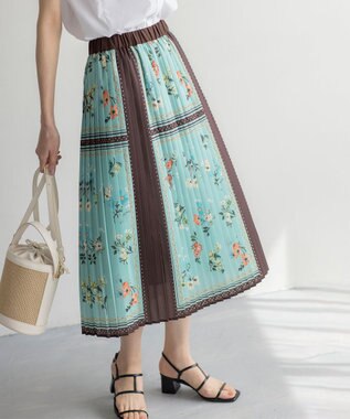 組曲 ナローストラップサンダル ブラック系