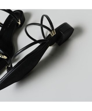 MODE ET JACOMO <carino>トングサンダル ブラック