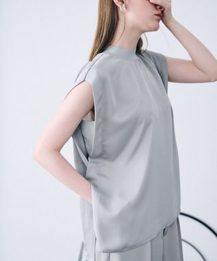  ライトダブルサテン タックブラウス