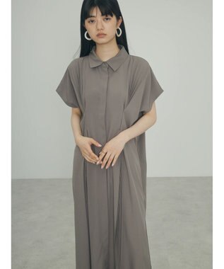 Green Parks ａ．タックプリーツシャツワンピース Gray Beige