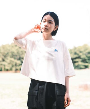 SHARE PARK LADIES 【UVカット・吸水速乾・ストレッチ・軽量 】エンブレムショートTシャツ（S・Mサイズ） ホワイト系